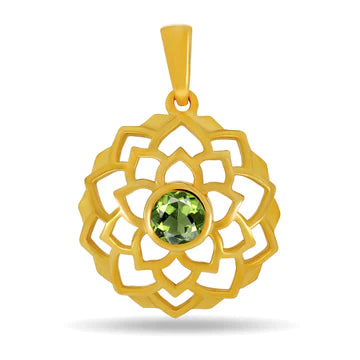 Gold Pendant in Celtic Pattern with Green Moldavite center